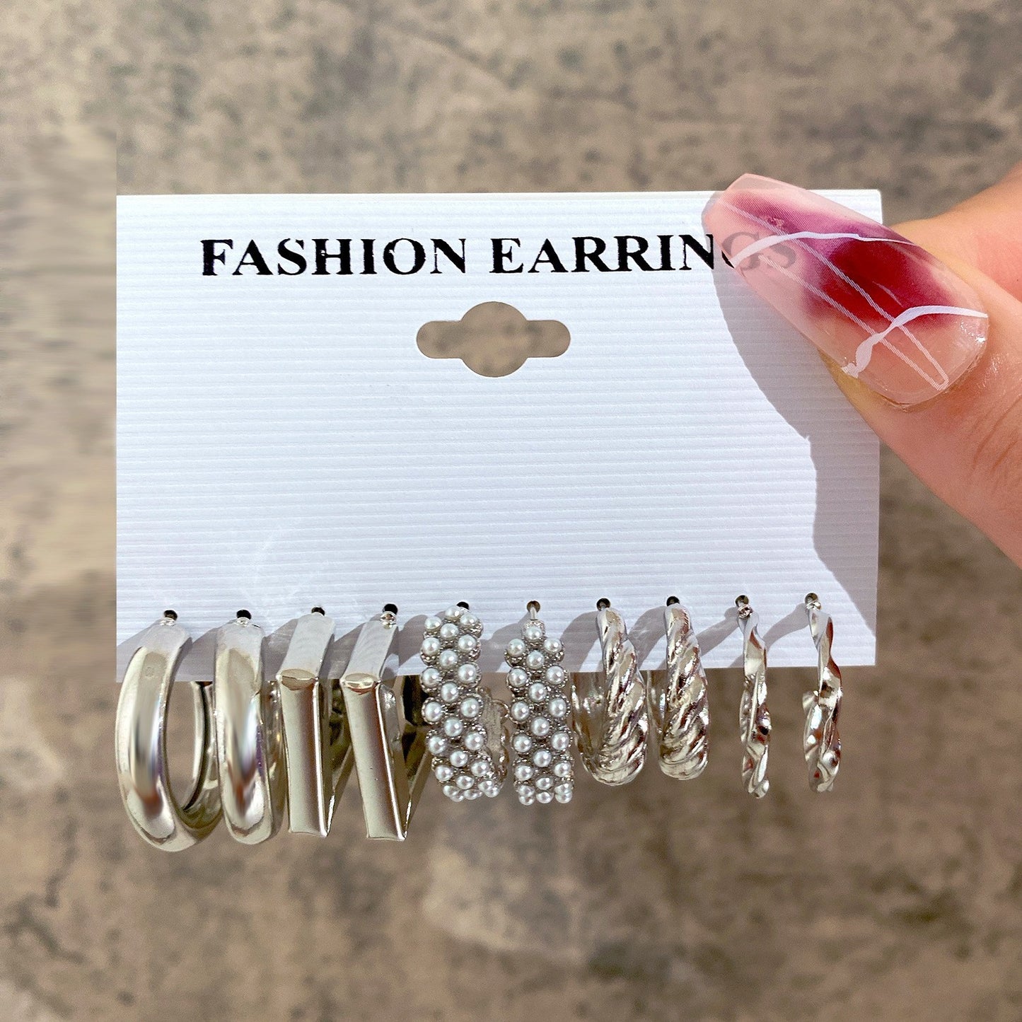 Cross-border Hot-selling Fashion European And American Style Golden C- Chain Earrings Set Ladies Temperament Light Luxury High-end Earrings
